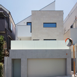 東山の家 小屋裏部屋のある家の建築事例